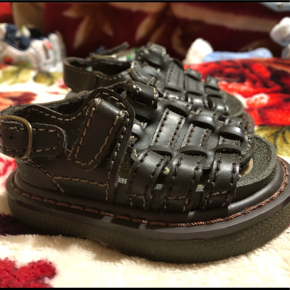 Baby sandals